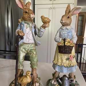 Valerie Parr Hill QVC Cute Bunny Rabbit Couple